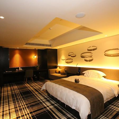 Likto Hotel-Free Shuttle Bus To Canton Fair Esterno foto